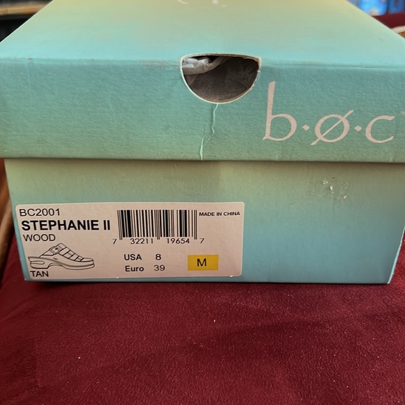 b.o.c. Tan Leather Mules - Picture 2 of 5